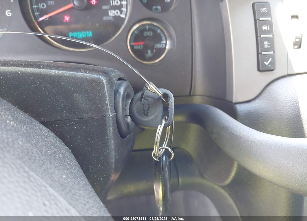 2013 CHEVROLET SILVERADO 1500 VIN: 3GCPKTE70DG352111