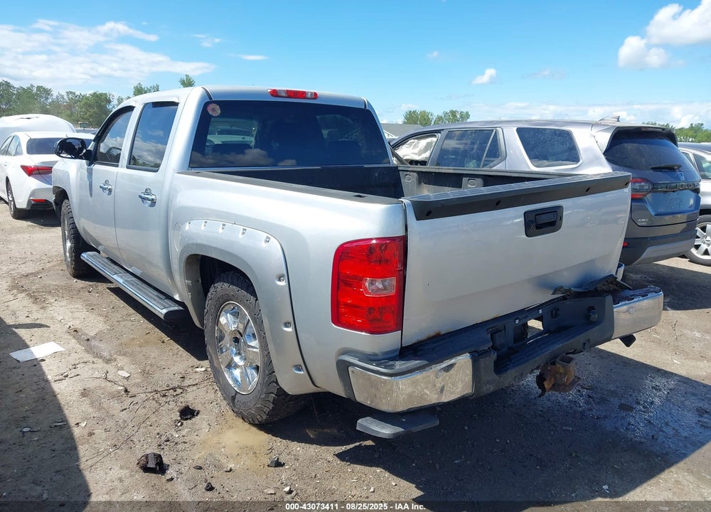 2013 CHEVROLET SILVERADO 1500 VIN: 3GCPKTE70DG352111