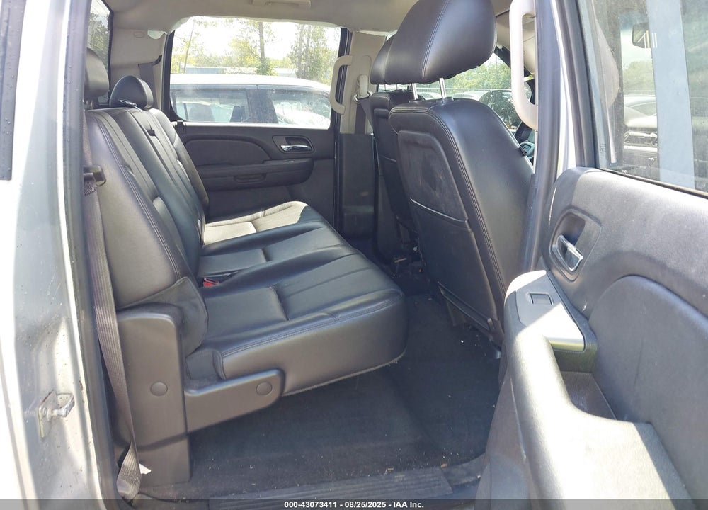 2013 CHEVROLET SILVERADO 1500 VIN: 3GCPKTE70DG352111
