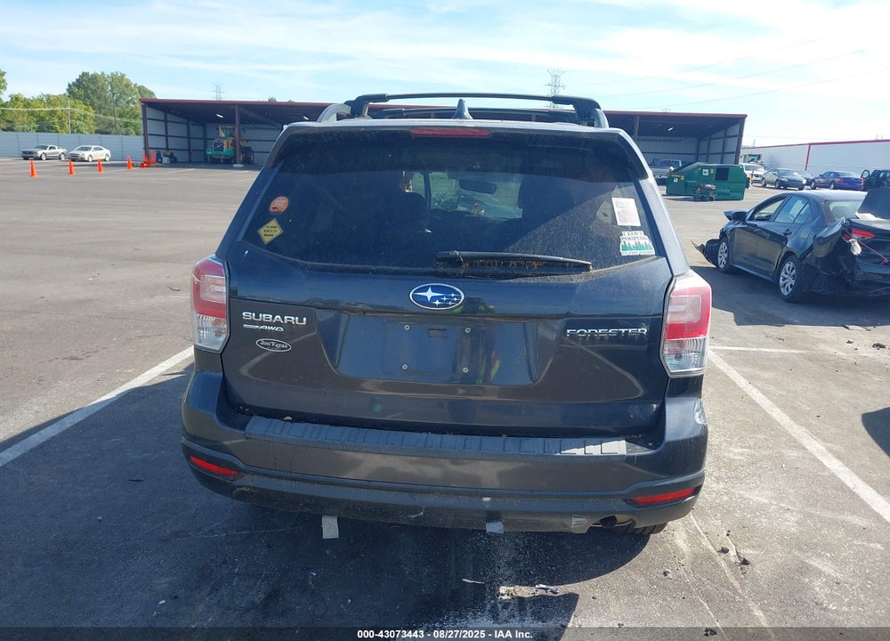 2018 SUBARU FORESTER 2.5I PREMIUM VIN: JF2SJAGC9JH608521