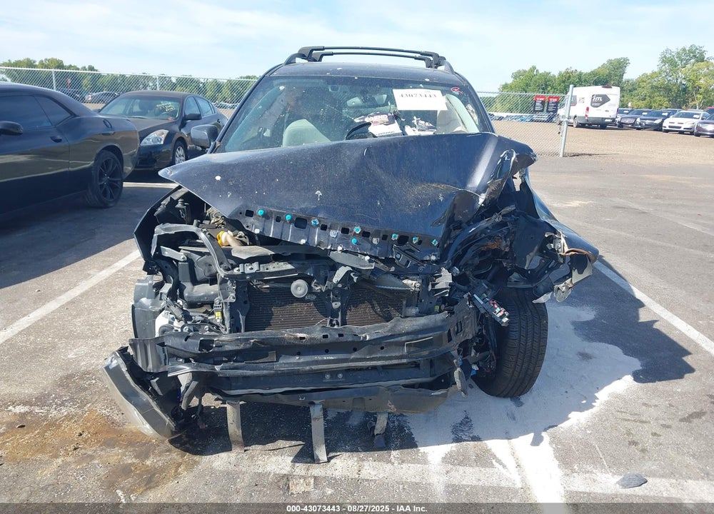 2018 SUBARU FORESTER 2.5I PREMIUM VIN: JF2SJAGC9JH608521