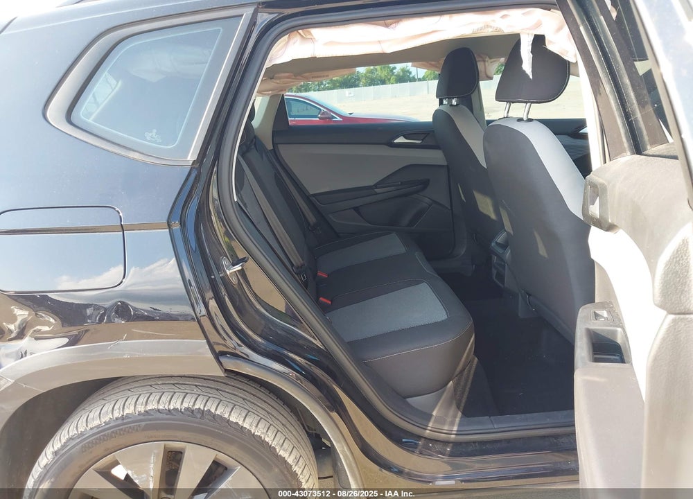 2022 VOLKSWAGEN TAOS VIN: 3VVDX7B26NM025107