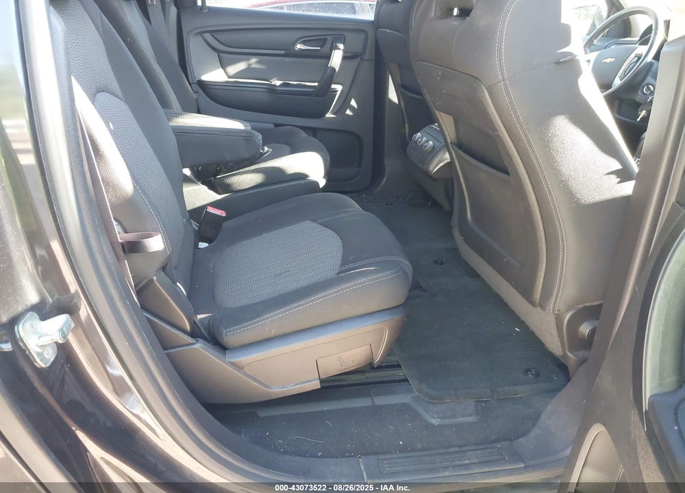 2015 CHEVROLET TRAVERSE VIN: 1GNKRGKD3FJ163369