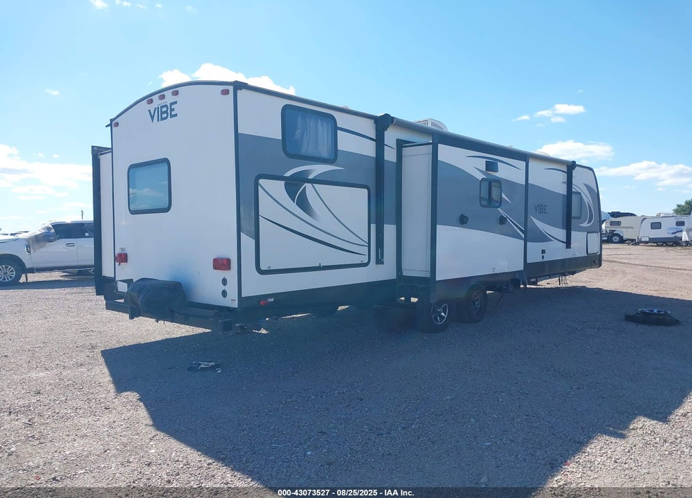 2018 VIBE BY FOREST RIVER 313BHS VIN: 4X4TVBG24J4111107