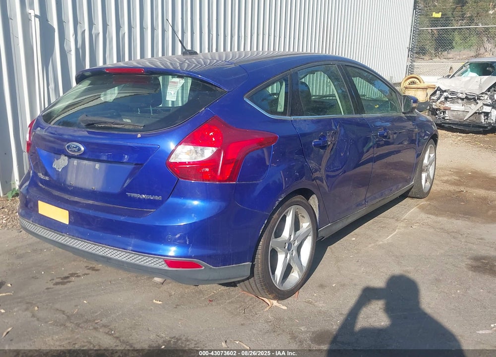 2014 FORD FOCUS TITANIUM VIN: 1FADP3N27EL169470