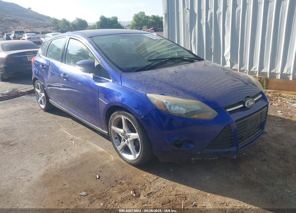 2014 FORD FOCUS TITANIUM VIN: 1FADP3N27EL169470