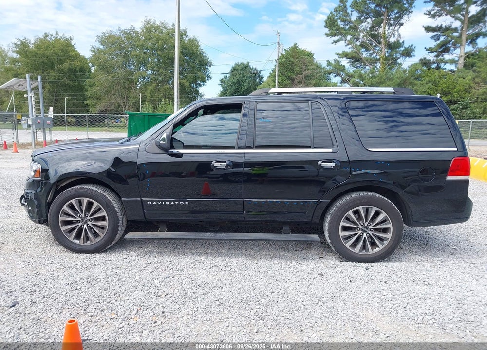 2017 LINCOLN NAVIGATOR VIN: 5LMJJ2JT7HEL06965