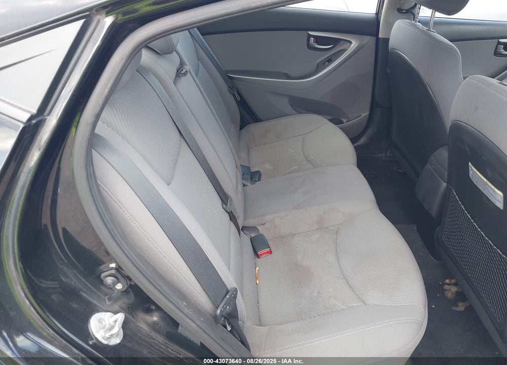 2016 HYUNDAI ELANTRA SE VIN: KMHDH4AE6GU581739