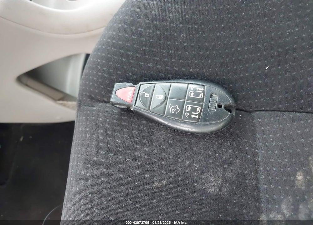 2014 DODGE GRAND CARAVAN SXT VIN: 2C4RDGCG3ER289417