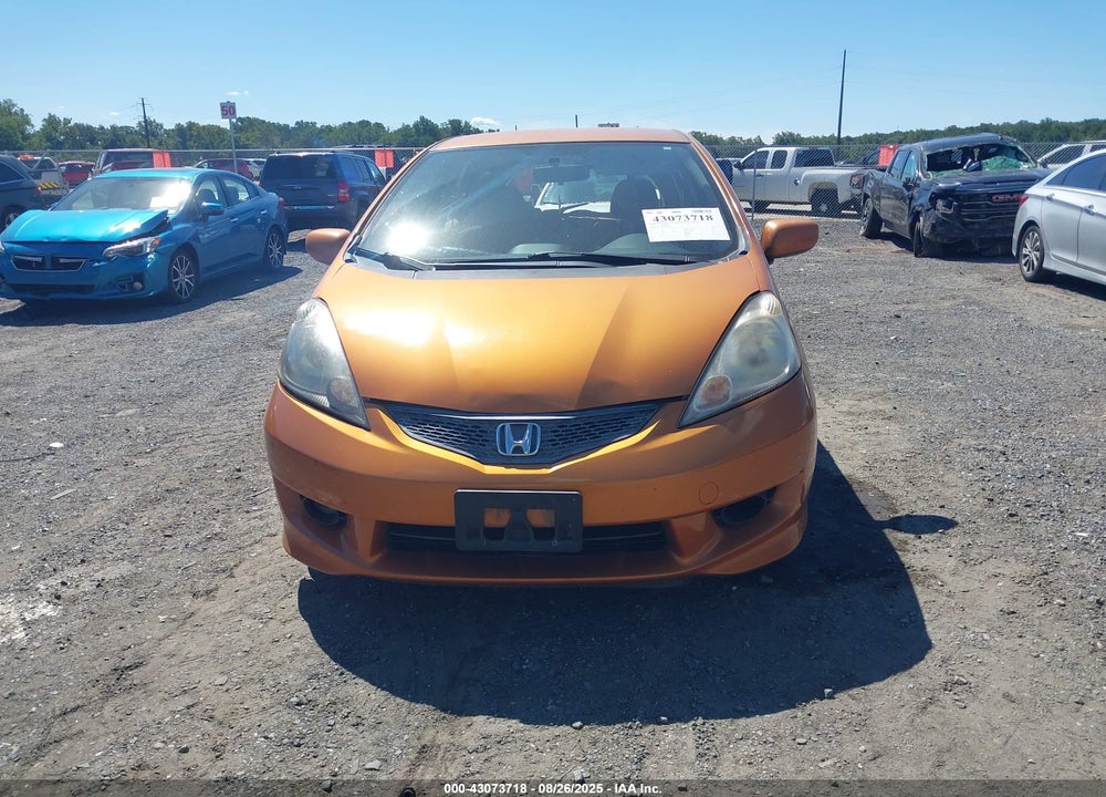 2010 HONDA FIT SPORT VIN: JHMGE8H42AC015068