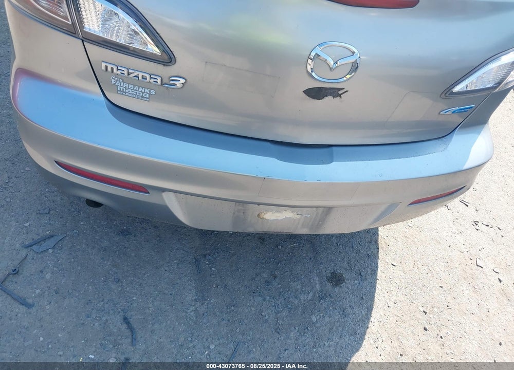 2013 MAZDA 3 VIN: JM1BL1U70D1833584