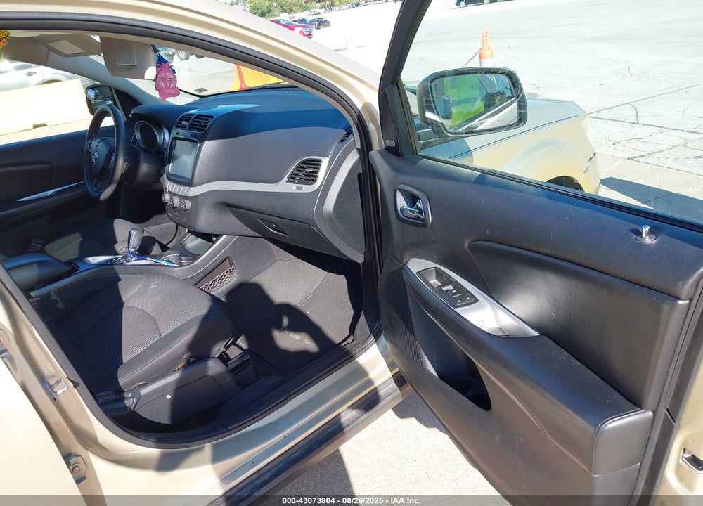 2011 DODGE JOURNEY VIN: 3D4PG1FG9BT506696