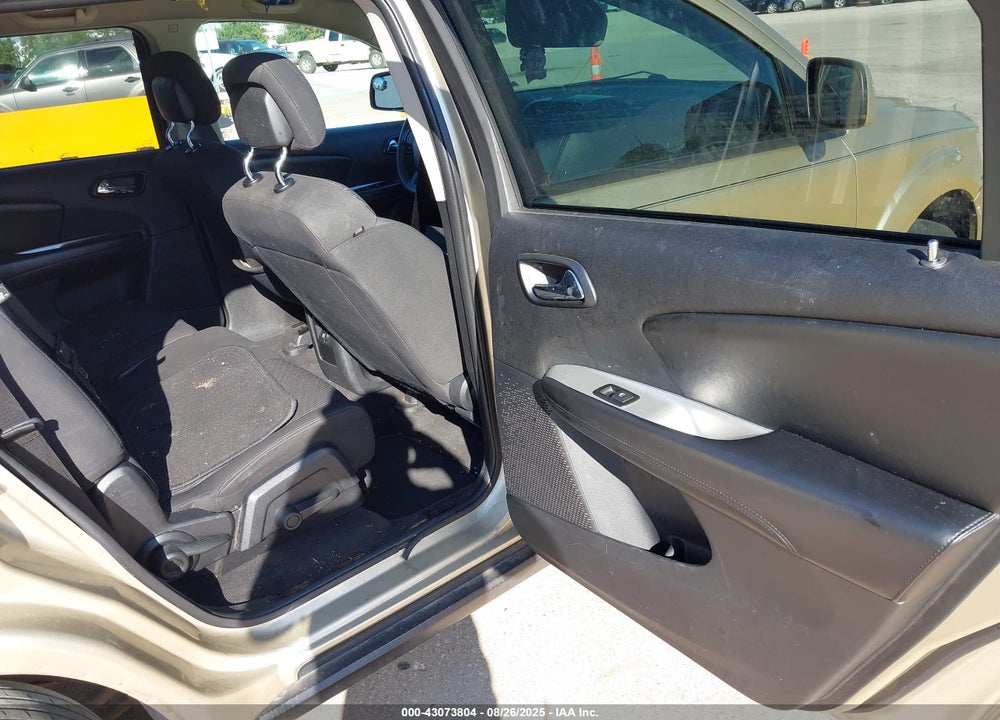 2011 DODGE JOURNEY VIN: 3D4PG1FG9BT506696