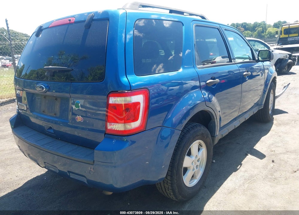 2010 FORD ESCAPE VIN: 1FMCU0D76AKA10185