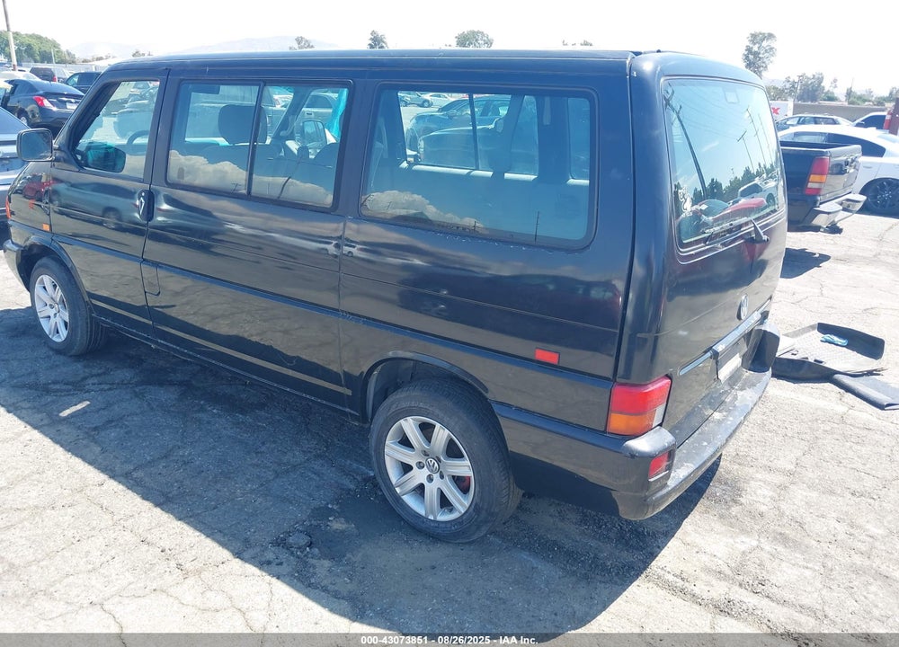 1999 VOLKSWAGEN EUROVAN GLS VIN: WV2KH2707XH001209