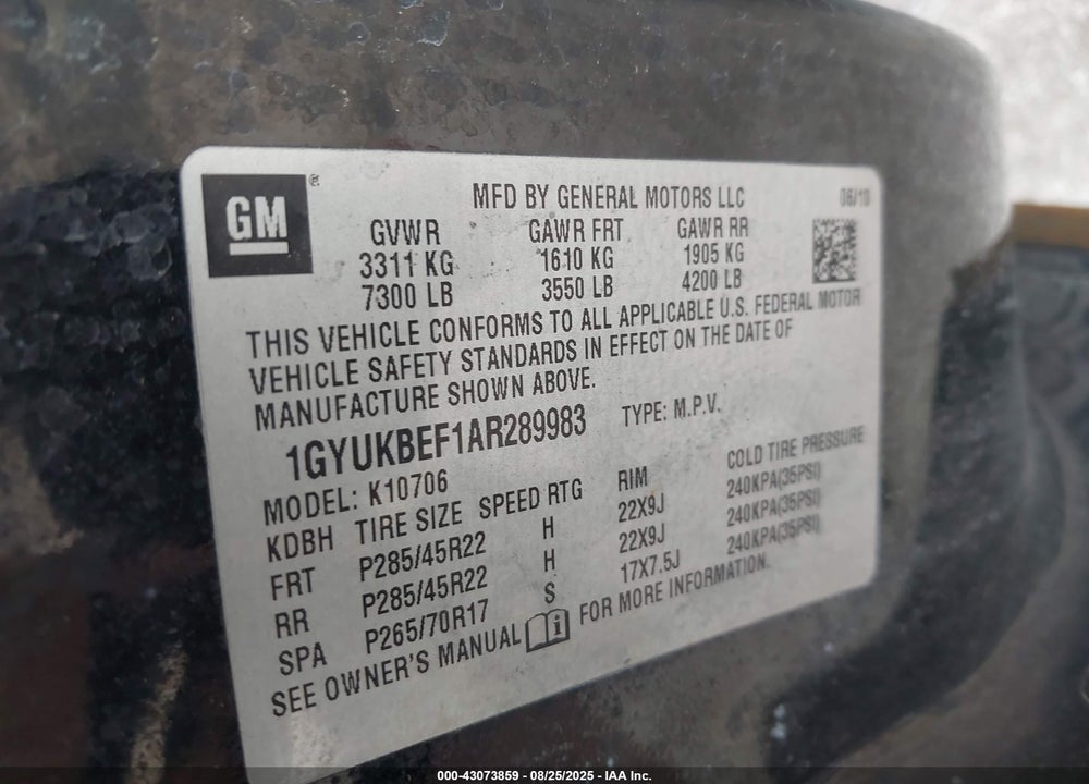 2010 CADILLAC ESCALADE VIN: 1GYUKBEF1AR289983