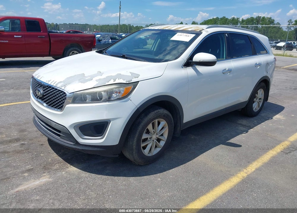 2016 KIA SORENTO VIN: 5XYPG4A36GG064350