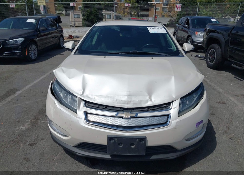 2014 CHEVROLET VOLT VIN: 1G1RE6E48EU124923