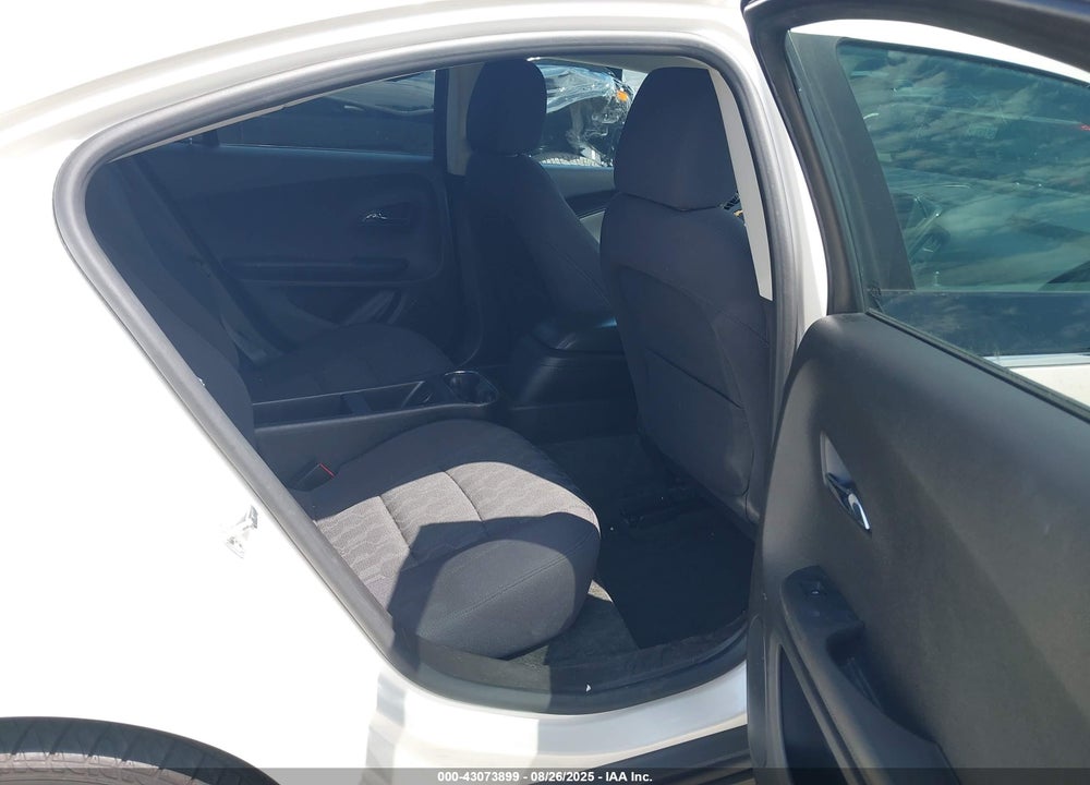 2014 CHEVROLET VOLT VIN: 1G1RE6E48EU124923