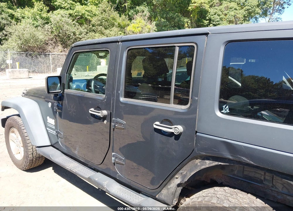 2010 JEEP WRANGLER UNLIMITED VIN: 1J4HA3H12AL126269