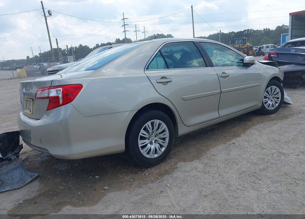 2014 TOYOTA CAMRY VIN: 4T4BF1FK9ER352209