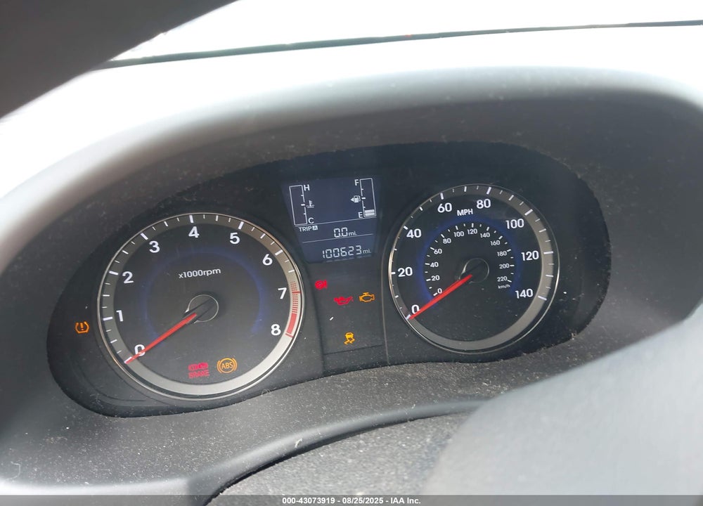 2016 HYUNDAI ACCENT VIN: KMHCT4AE5GU964727