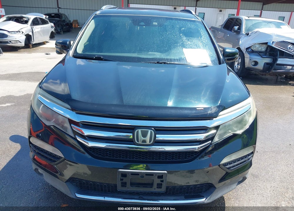 2017 HONDA PILOT VIN: 5FNYF6H98HB009808
