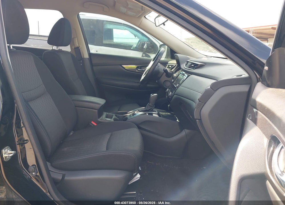 2020 NISSAN ROGUE SV FWD VIN: JN8AT2MT7LW015189