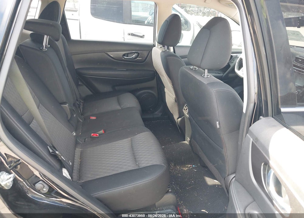2020 NISSAN ROGUE SV FWD VIN: JN8AT2MT7LW015189