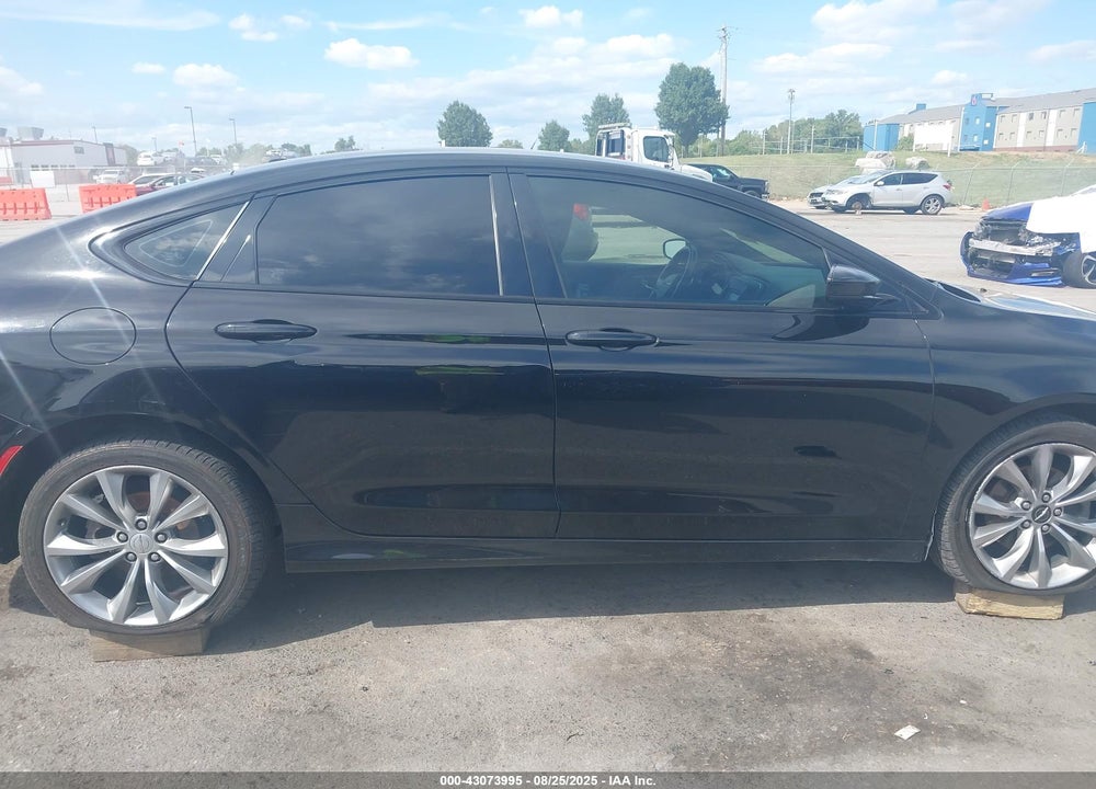 2015 CHRYSLER 200 VIN: 1C3CCCBB5FN619469