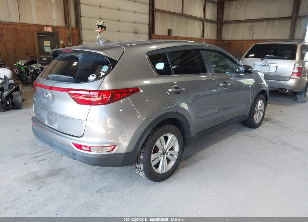 2018 KIA SPORTAGE VIN: KNDPMCAC7J7346536