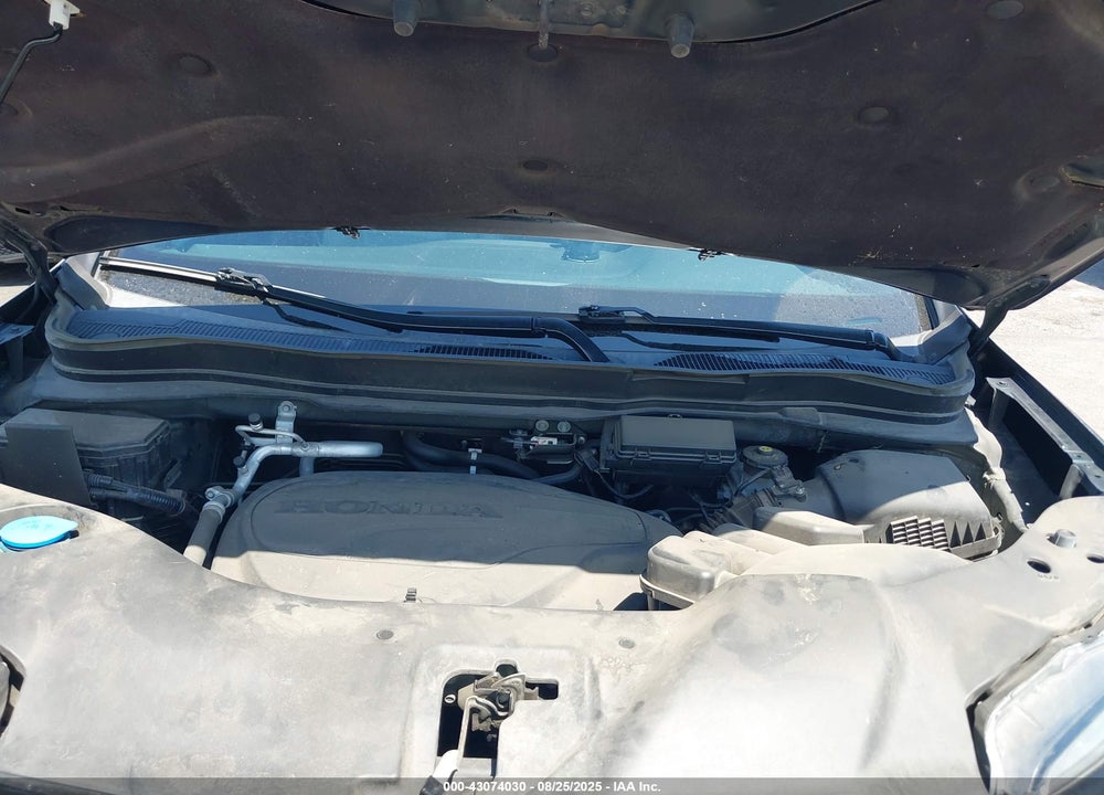 2020 HONDA PASSPORT 2WD EX-L VIN: 5FNYF7H50LB006011