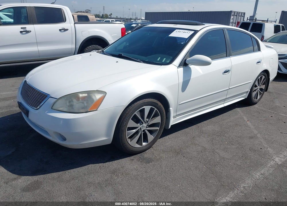 2002 NISSAN ALTIMA 3.5 SE VIN: 1N4BL11E52C256383