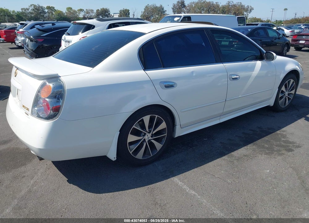 2002 NISSAN ALTIMA 3.5 SE VIN: 1N4BL11E52C256383