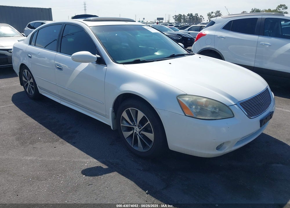 2002 NISSAN ALTIMA 3.5 SE VIN: 1N4BL11E52C256383