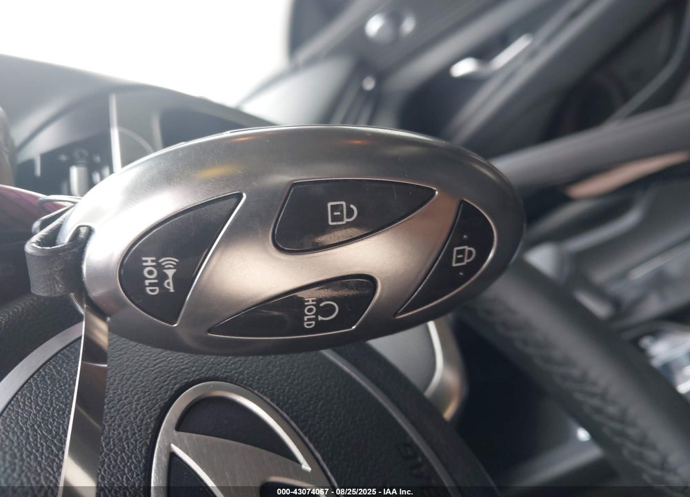 2024 HYUNDAI ELANTRA VIN: KMHLS4DG5RU789477