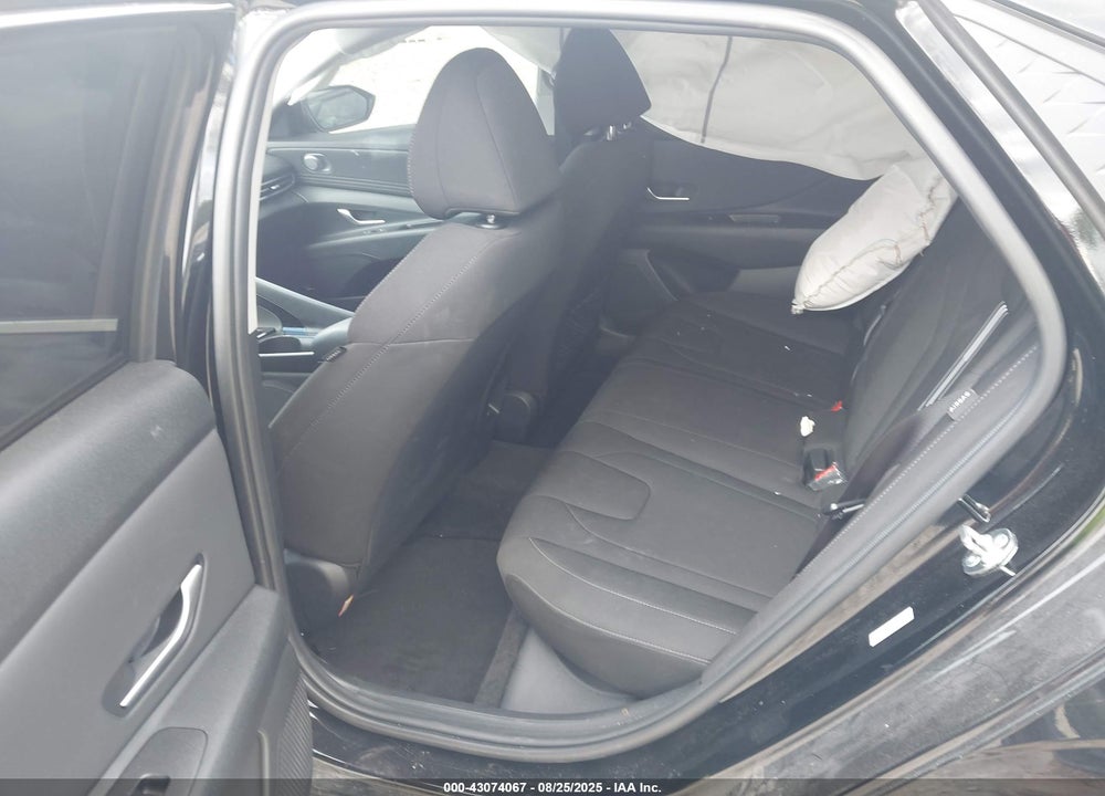 2024 HYUNDAI ELANTRA VIN: KMHLS4DG5RU789477