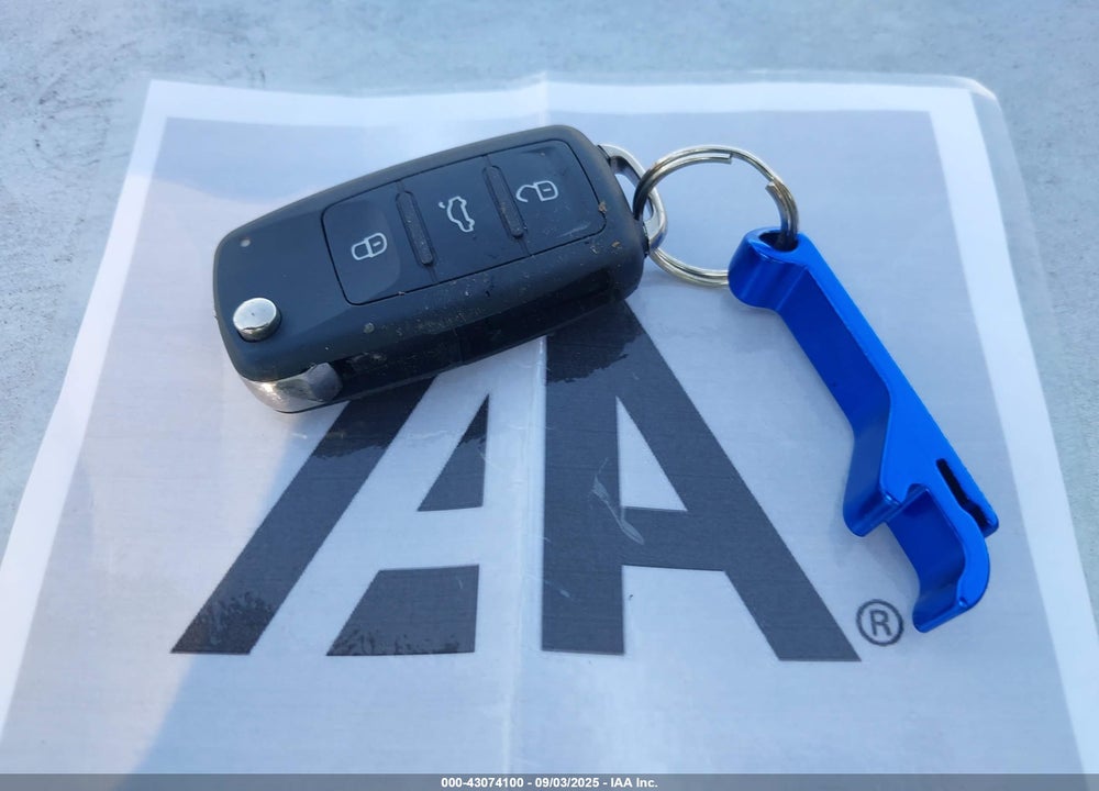 2012 VOLKSWAGEN JETTA VIN: 3VW2K7AJ5CM334784