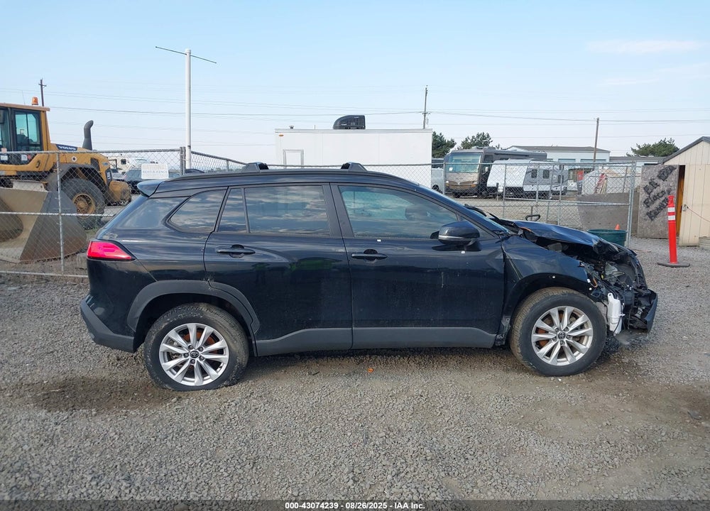 2022 TOYOTA COROLLA CROSS LE VIN: 7MUBAABG7NV021797