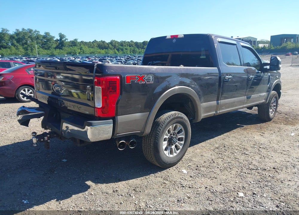2019 FORD F-350 LARIAT VIN: 1FT8W3BT3KEC72719