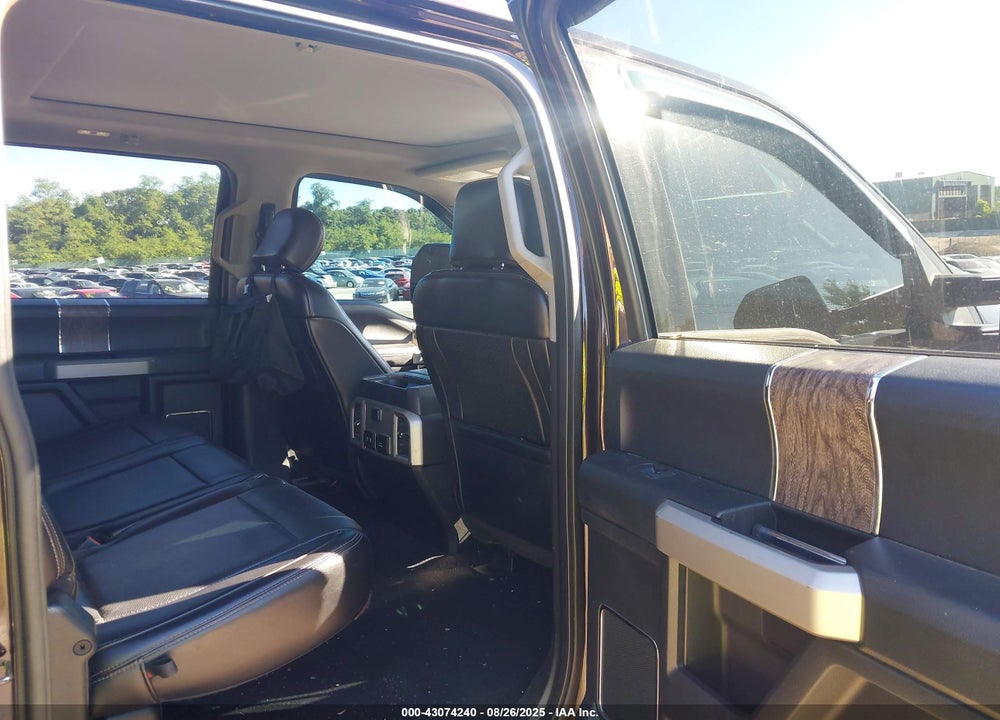 2019 FORD F-350 LARIAT VIN: 1FT8W3BT3KEC72719