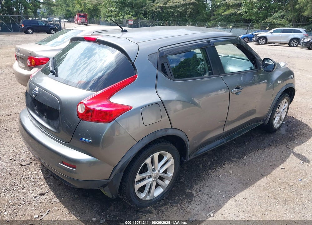 2013 NISSAN JUKE S VIN: JN8AF5MR4DT208304
