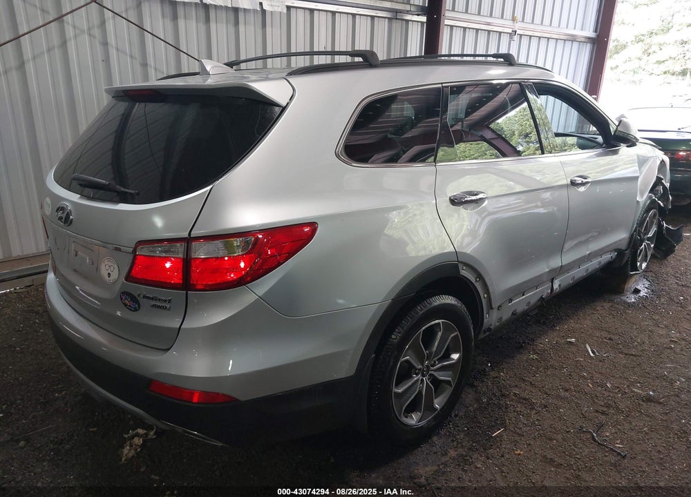 2014 HYUNDAI SANTA FE VIN: KM8SNDHF2EU062392