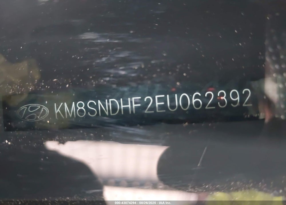2014 HYUNDAI SANTA FE VIN: KM8SNDHF2EU062392