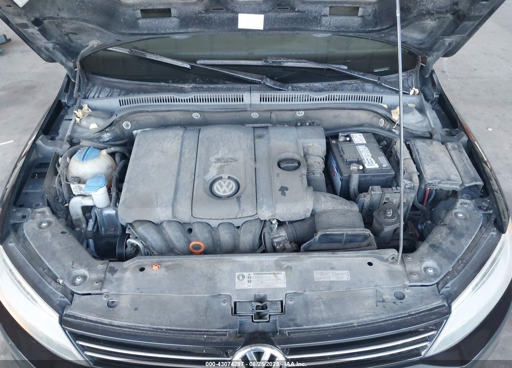 2013 VOLKSWAGEN JETTA VIN: 3VWDP7AJ6DM279094