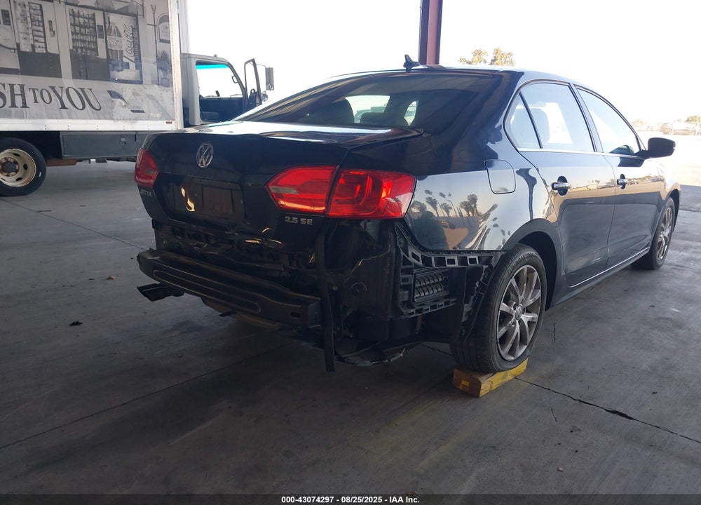 2013 VOLKSWAGEN JETTA VIN: 3VWDP7AJ6DM279094