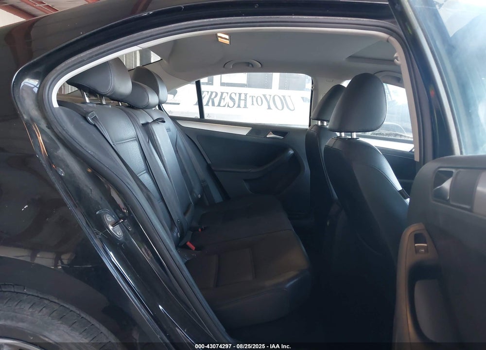 2013 VOLKSWAGEN JETTA VIN: 3VWDP7AJ6DM279094