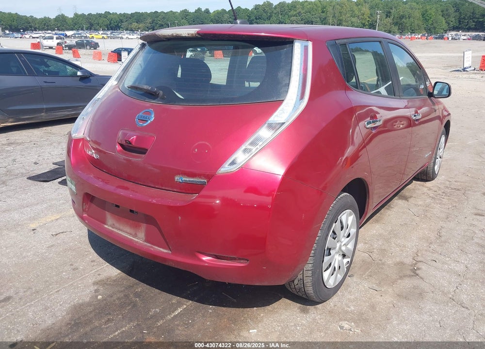 2015 NISSAN LEAF S VIN: 1N4AZ0CP7FC311117