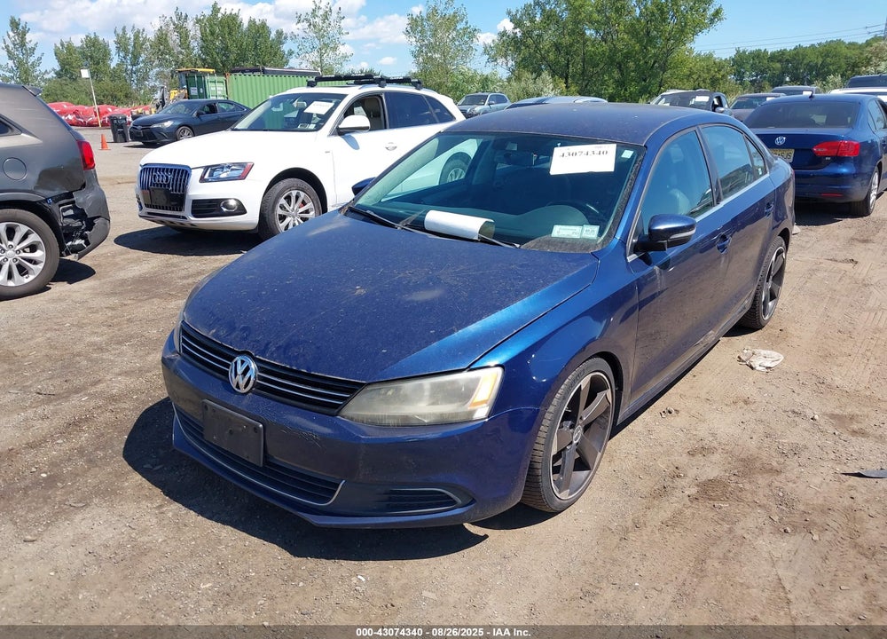 2013 VOLKSWAGEN JETTA VIN: 3VWDP7AJ6DM369880