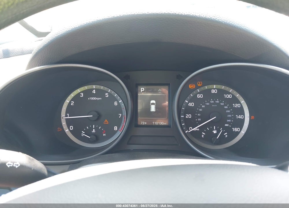 2017 HYUNDAI SANTA FE VIN: 5NMZUDLB8HH048065